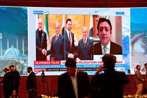 米国とイラン、パキスタン交えて対面で約2時間協議…ホルムズ海峡開放や核開発問題などが焦点