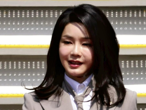 旧統一教会から不正な金品、韓国前大統領の妻に１審上回る「懲役４年」の実刑判決…ソウル高裁