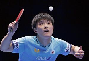 世界卓球、日本男子10年ぶり銀メダル…決勝で中国に0―3で敗れ57年ぶり優勝ならず