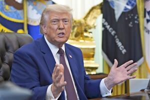 イラン攻撃追及されたトランプ氏激高、「戦争しないと保証してない」「君たちは偏っている」…テレビ収録途中退出