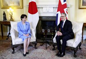 日英首脳が経済安保共同宣言、中国念頭に重要鉱物の輸出規制へ「深刻な懸念を表明」