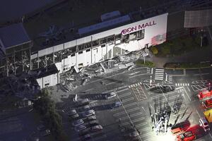 崩落のイオンモール熊本、２０代女性２人が死亡