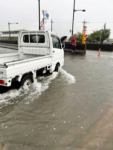 福井で記録的大雨、９河川あふれ道路や農地が冠水「千葉や石川の豪雨を見ていたがまさか自分が…」