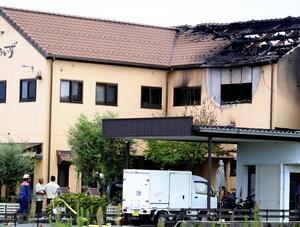 ３人死亡のケーキ店放火殺人、いったん店を離れた７０歳男が戻った後に出火…トラブルの有無など調べる
