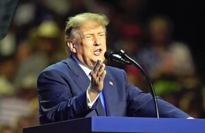 トランプ大統領、国民１人７７万円「配当」支給を約束…共和党党大会が開幕し演説