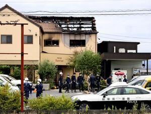 岐阜のケーキ店放火殺人事件、店主の死因は熱傷性ショック
