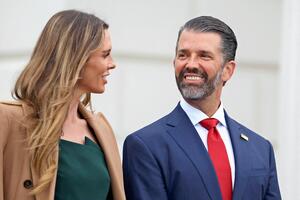 トランプ氏の長男の結婚式費用、プーチン氏に近い「オリガルヒ」が負担していた…夫妻のため祝宴を開催
