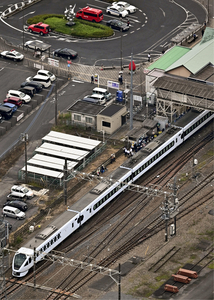 旗振り合図が原則だった列車接近「見張り員」、専門家はＧＰＳなど活用の重要性強調…東武事故１か月