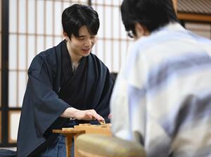 竜王戦七番勝負第２局、藤井聡太竜王が開幕２連勝…第３局は１１月３・４日に京都市の仁和寺で