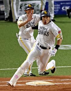 ソフトバンク２年連続１３度目の日本一、ＤｅＮＡに４連勝…柳田の勝ち越し打などで四回に逆転