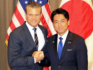小泉防衛相、「拒否力」強化をヘグセス米国防長官に伝達…「我が国への侵攻起きても目的達成させない」